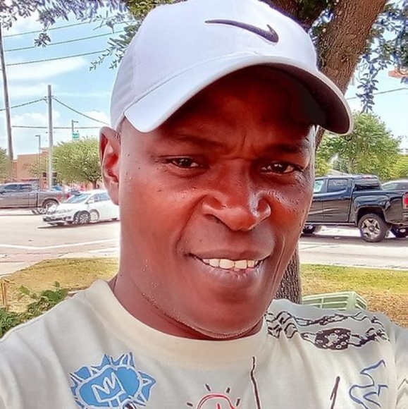 Meet your Posher, Raul - Picture 1 of 1